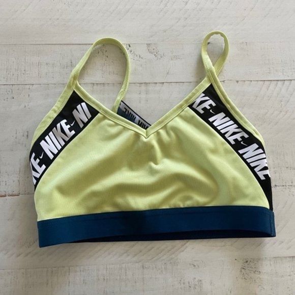 NIKE INDY LOGO WOMENS DRI-FIT SPORTS TRAINING BRA #DB4639-NWT - Picture 3 of 5